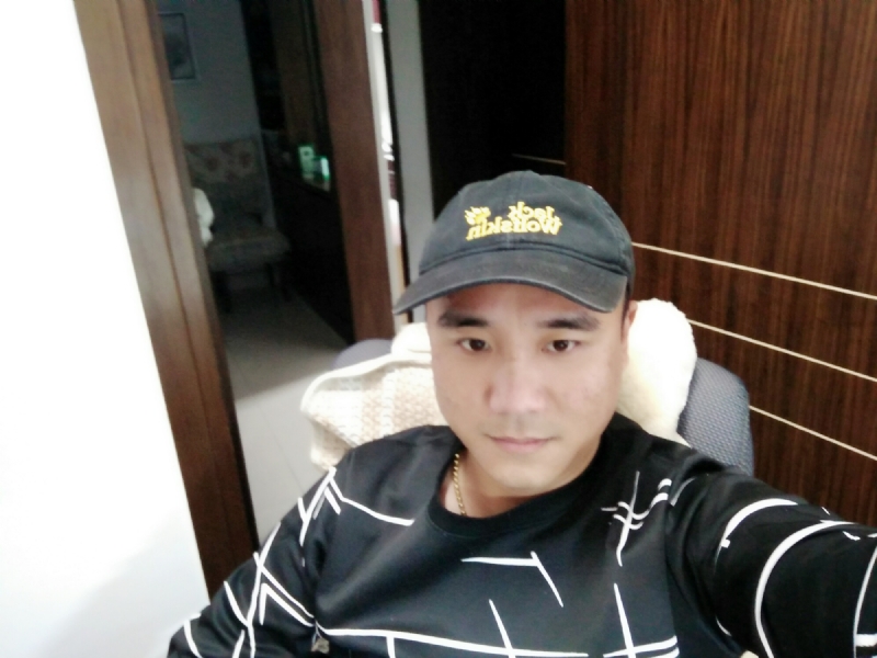 坚持我爱的第一张照片--安吉残疾人相亲网